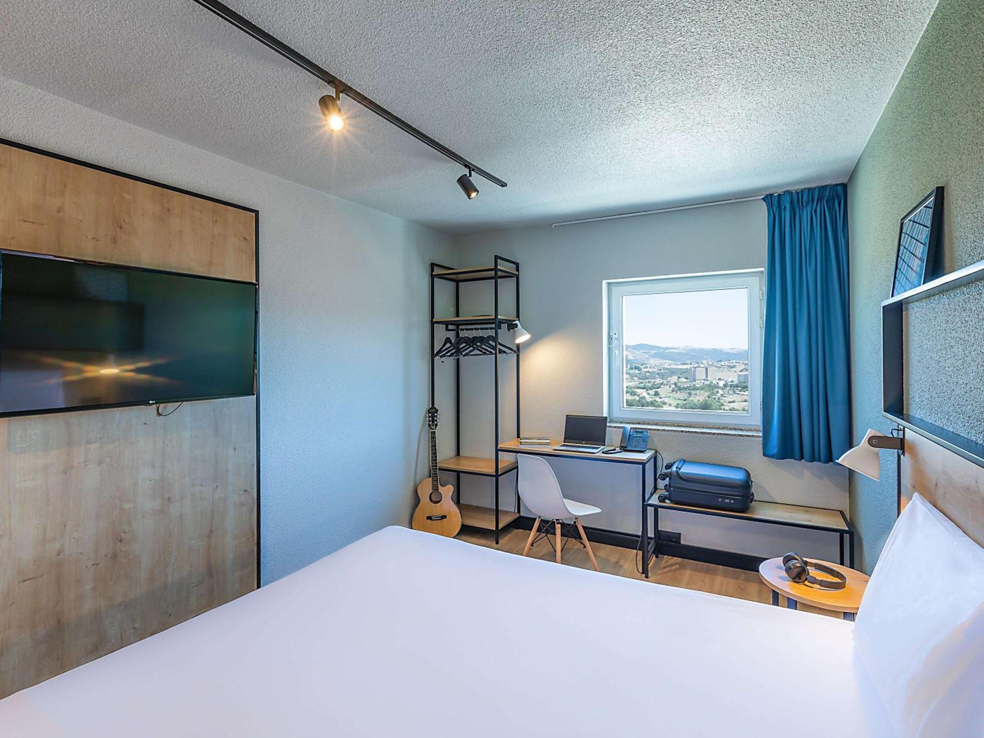 Hotel Ibis براغانسا المظهر الخارجي الصورة