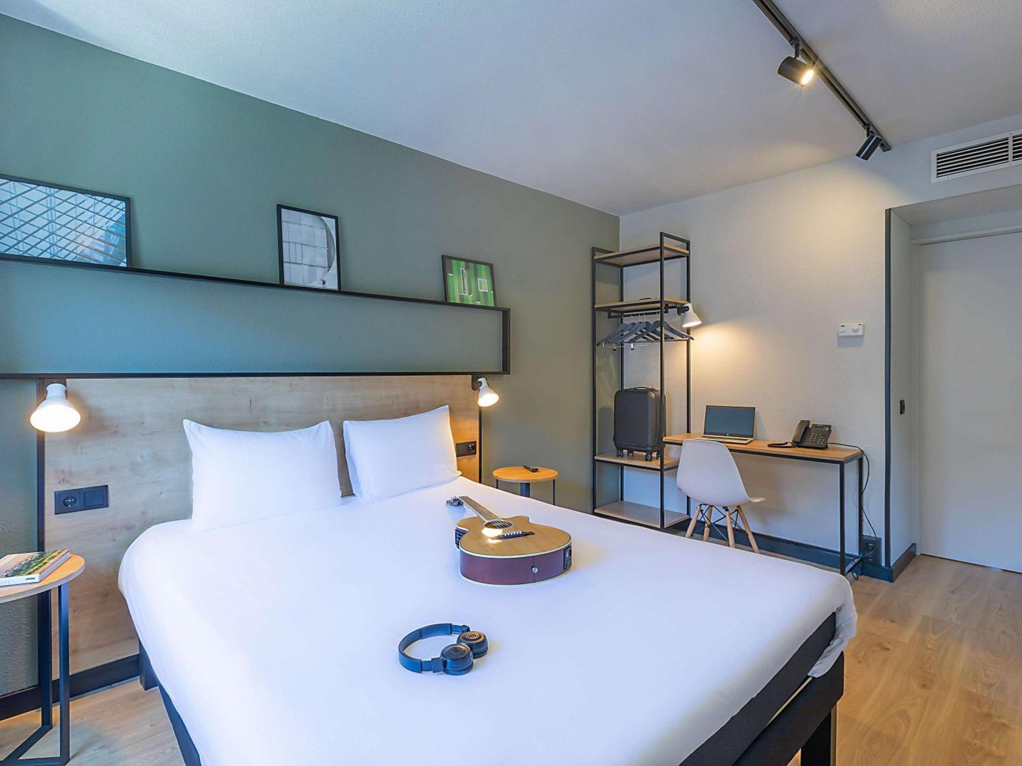 Hotel Ibis براغانسا المظهر الخارجي الصورة